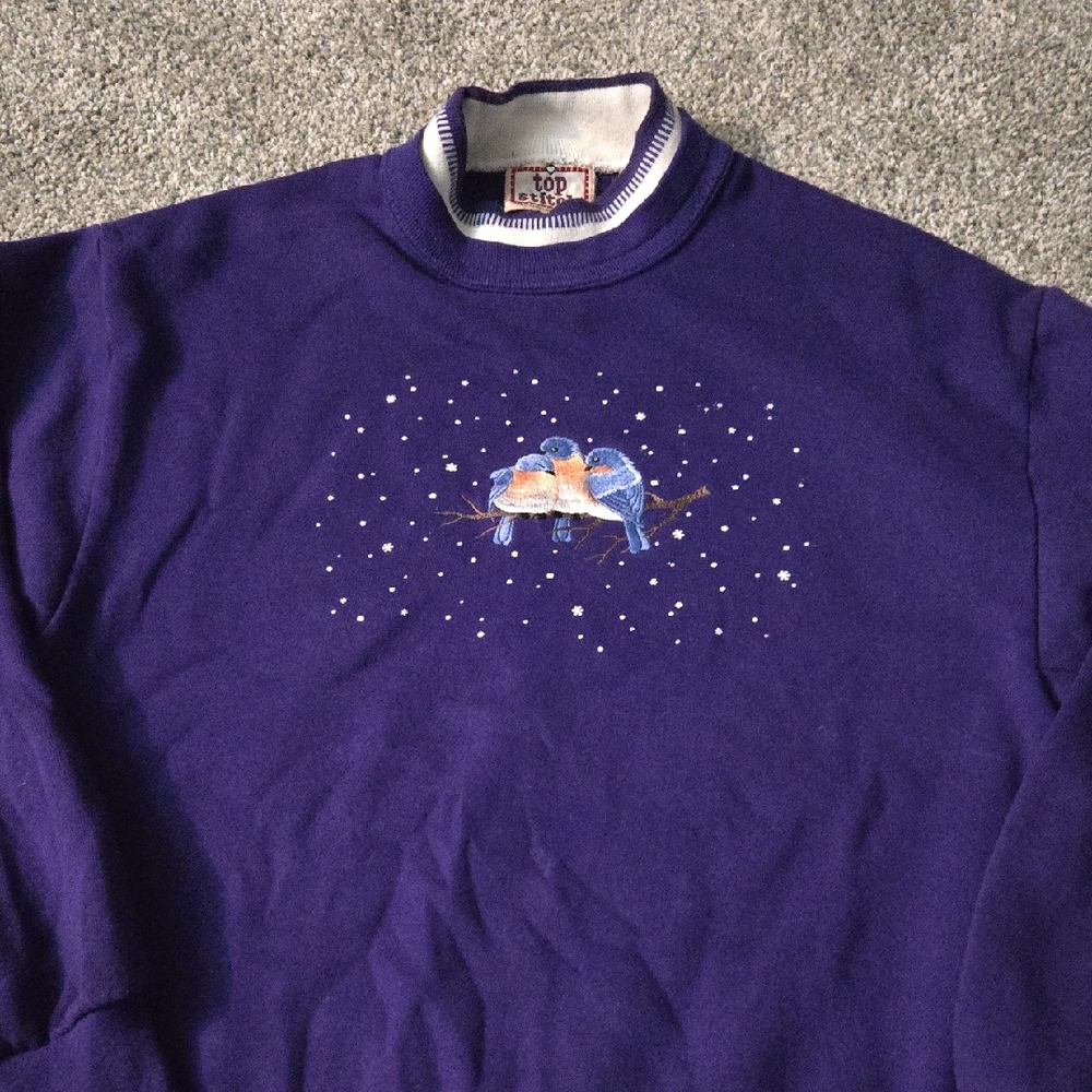 Vintage Top Top Women's Purple Crewneck Sweater with Bird Motif